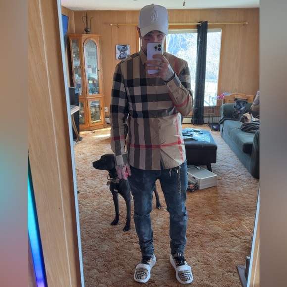 Life sucks buy nice shit - Picture 5 of 6